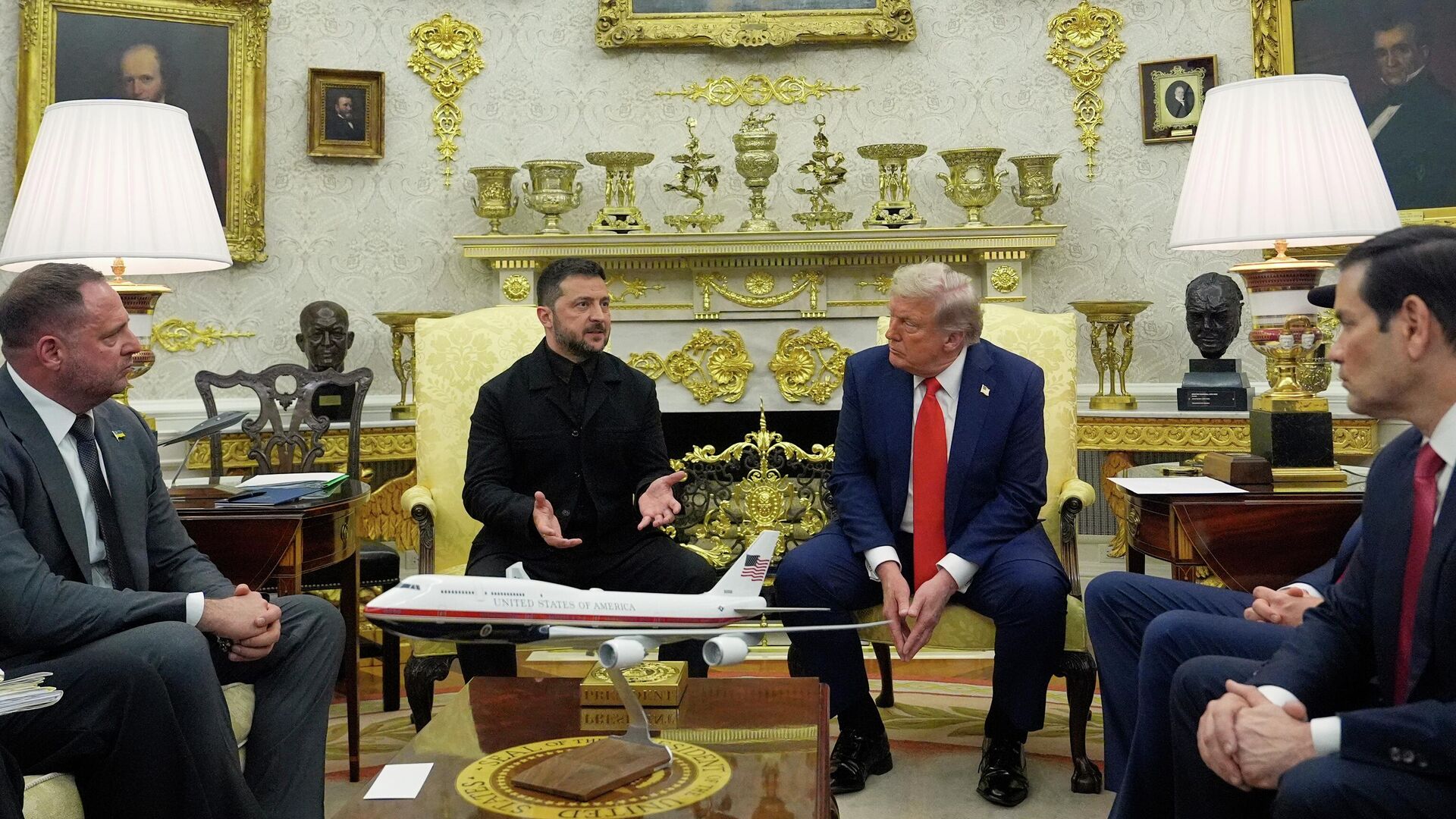Трамп и Зеленский отправились на встречу с европейскими лидерами